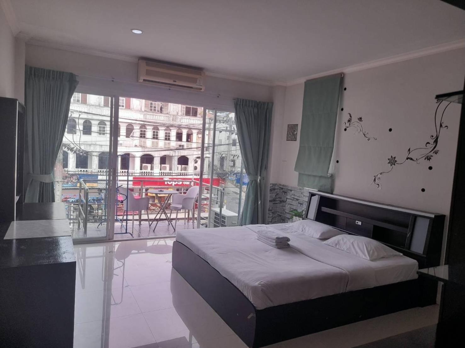 Sweet Dream Hotel Patong Phuket Exterior photo